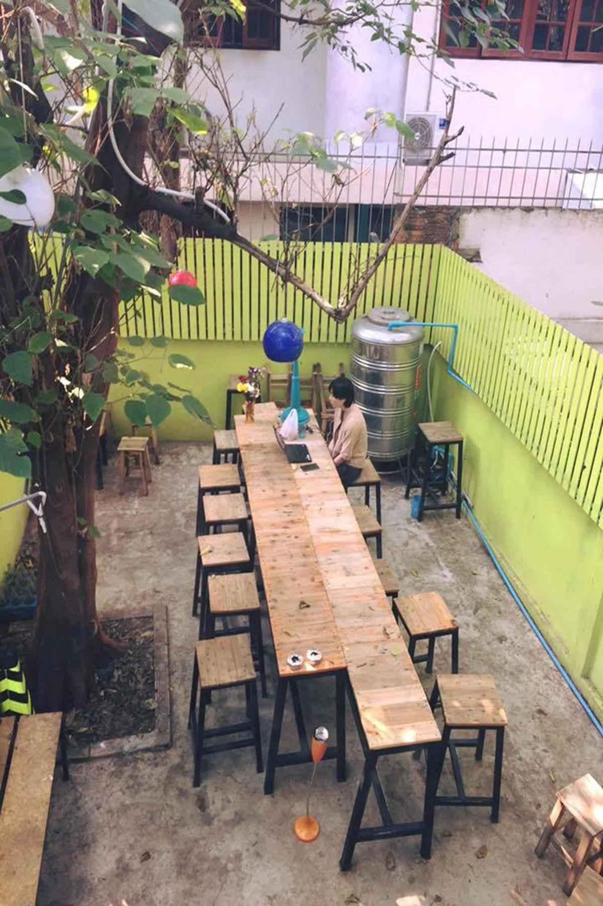 2230 Hostel Chiang Mai Exterior photo